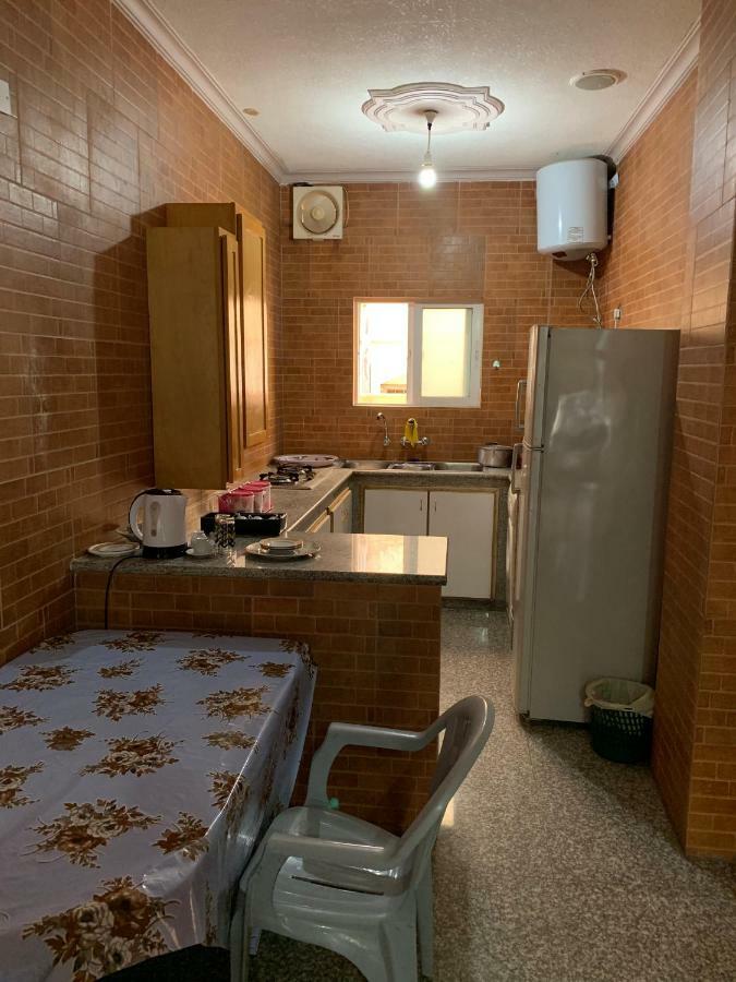 Room 17 Youth Hostel Akabe Dış mekan fotoğraf